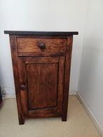 Nachtkastje  donker eiken, Ophalen, Gebruikt, Hout, Minder dan 45 cm