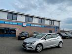 Opel Astra 1.6 Cdti 81kw | Business 5-Drs | Airco | Navi, Te koop, Zilver of Grijs, 5 stoelen, 110 pk