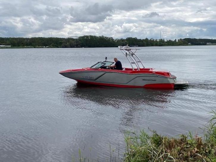 Mastercraft NXT 22, Watersport en Boten, Wakeboarden, Zo goed als nieuw