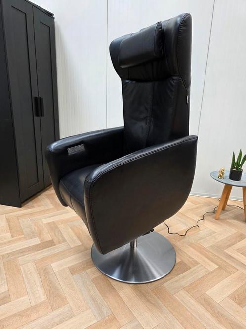 Prominent sta op stoel sorisso zwart leer XXL rvs, Huis en Inrichting, Fauteuils, Zo goed als nieuw, Leer, 50 tot 75 cm, Ophalen of Verzenden