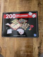 200 spellendoos, Hobby en Vrije tijd, Gezelschapsspellen | Bordspellen, Ophalen, Nieuw