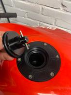 (Nieuw in verpakking) Race Tankdop RS 125 Aprilia Rs125, Ophalen of Verzenden, Nieuw