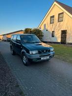 Nissan Terrano 2.7 tdi 5dr groen MMBS, Auto's, Diesel, Vierwielaandrijving, Terrano (II), SUV of Terreinwagen