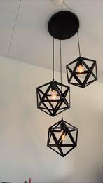 Zwarte hanglamp triangle, Ophalen, Zo goed als nieuw, Minder dan 50 cm