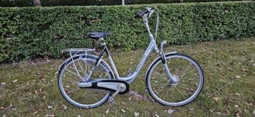 Gazelle Orange Special Design Damesfiets beschikbaar voor biedingen