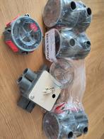Elektra Inbouwdozen U50 + Centraaldoos Vierkant, Doe-het-zelf en Verbouw, Elektra en Kabels, Ophalen of Verzenden