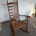 Scandinavische Vintage Schommelstoel Met Rieten Zitting, Antiek en Kunst, Ophalen