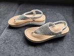 Plateauslippers, Ophalen of Verzenden, Nieuw, Sneakers of Gympen