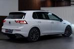 Volkswagen Golf 1.5 eTSI 3x R-Line Pano|IQ|ACC|AppleCarplay|, Auto's, Stof, 4 cilinders, 150 pk, Wit