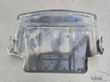 Bodemplaat onderplaat BMW 3 serie E46 51718268344 8268344 beschikbaar voor biedingen