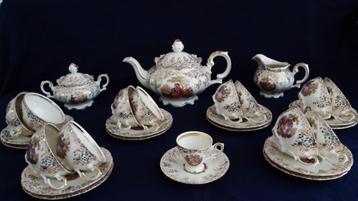 Antiek romantisch 27 delig theeservies (Kronester Bavaria) beschikbaar voor biedingen