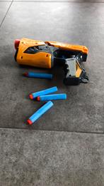 Nerf met 4 pijlen, Ophalen of Verzenden, Zo goed als nieuw