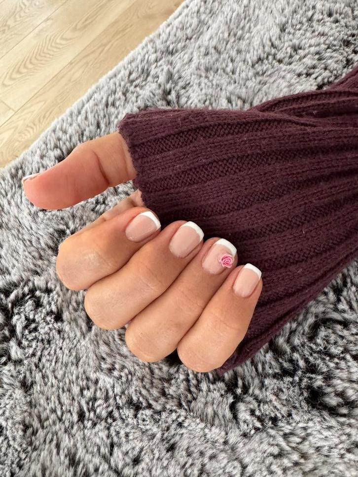 U kunt een afspraak maken van 9.00 tot 13.00 uur, Sieraden, Tassen en Uiterlijk, Uiterlijk | Cosmetica en Make-up, Zo goed als nieuw