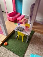 Mooi groot Barbiehuis, Kinderen en Baby's, Speelgoed | Poppenhuizen, Ophalen, Gebruikt, Poppenhuis