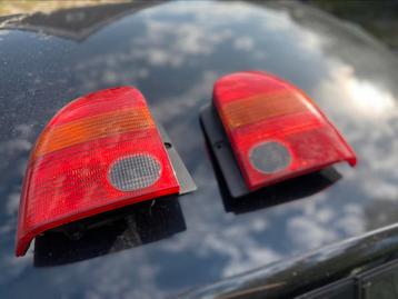 Seat arosa achterlichten beschikbaar voor biedingen