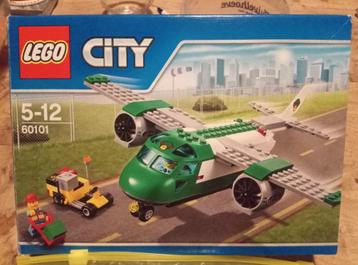 LEGO 60101 Vliegveld vrachtvliegtuig beschikbaar voor biedingen