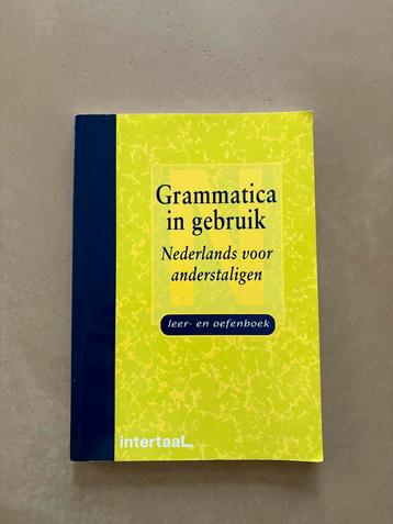 Grammatica in gebruik - Nederlands beschikbaar voor biedingen