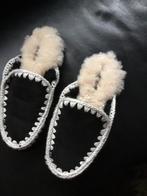 Mou pantoffels nieuw 39/40, Kleding | Dames, Schoenen, Zwart, Nieuw, Ophalen of Verzenden, Pantoffels of Sloffen