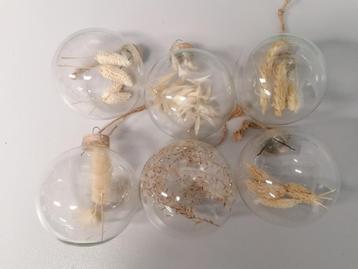 Doorzichtige kerstballen (6 glas / 1 plastic) beschikbaar voor biedingen