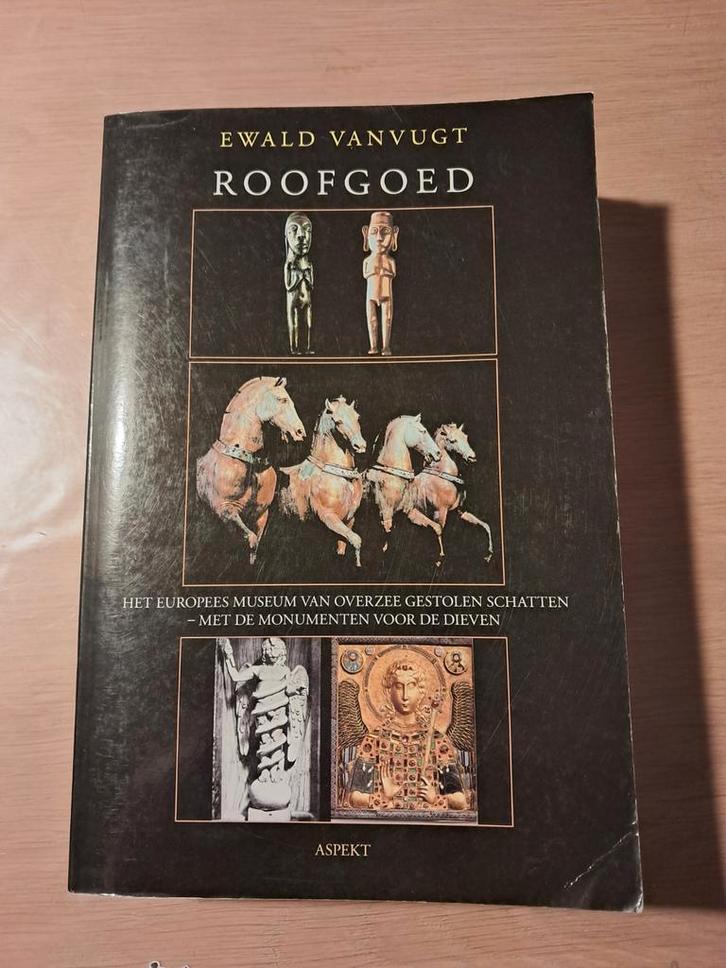 Ewald Vanvugt - Roofgoed, Boeken, Overige Boeken, Zo goed als nieuw, Ophalen of Verzenden
