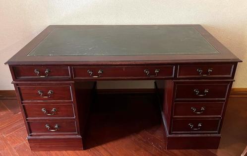 Klassiek mahoniehouten bureau met groen lederen schrijfblad, Huis en Inrichting, Bureaus, Gebruikt, Ophalen of Verzenden