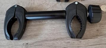 Nieuwe fietsklem/ afstandshouder met slot beschikbaar voor biedingen