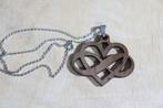 Verzilverde ketting met houten hanger endless love(necklace), Verzenden, Nieuw, Zilver, Overige materialen
