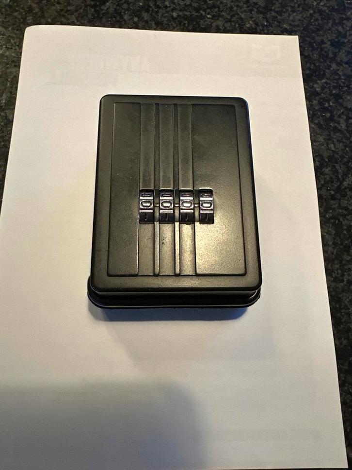 Sleutelkluis met cijfercode - Zelf instelbaar, Doe-het-zelf en Verbouw, Alarmsystemen, Zo goed als nieuw, Overige typen, Overige soorten