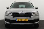 Skoda Kamiq 1.0 TSI Style Carplay Navi Stoelverw 17'LMV, Stof, Gebruikt, Origineel Nederlands, Handgeschakeld