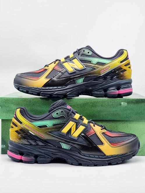 New balance 1906U - Bricks&Wood echoes butterfly - size 41.5, Kleding | Heren, Schoenen, Nieuw, Sneakers of Gympen, Overige kleuren