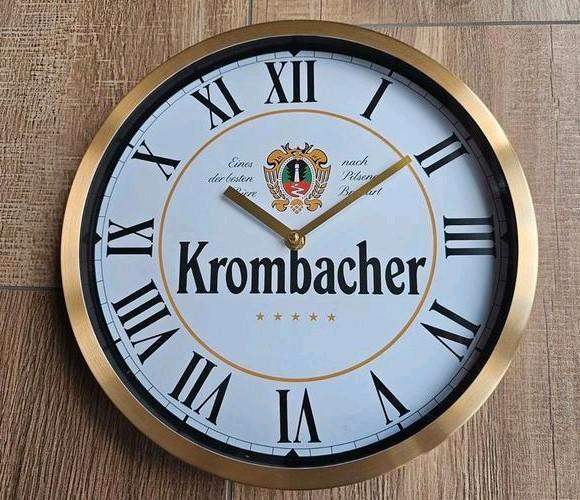 Klok KROMBACHER Ø30CM, Verzamelen, Biermerken, Nieuw, Reclamebord, Plaat of Schild, Overige merken, Ophalen of Verzenden