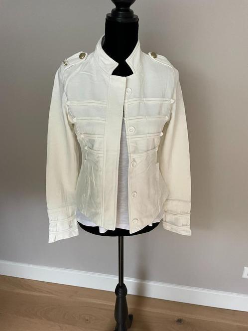 Colbert Stradivarius offwhite NIEUW, Kleding | Dames, Jasjes, Kostuums en Pakken, Nieuw, Jasje, Maat 38/40 (M), Ophalen