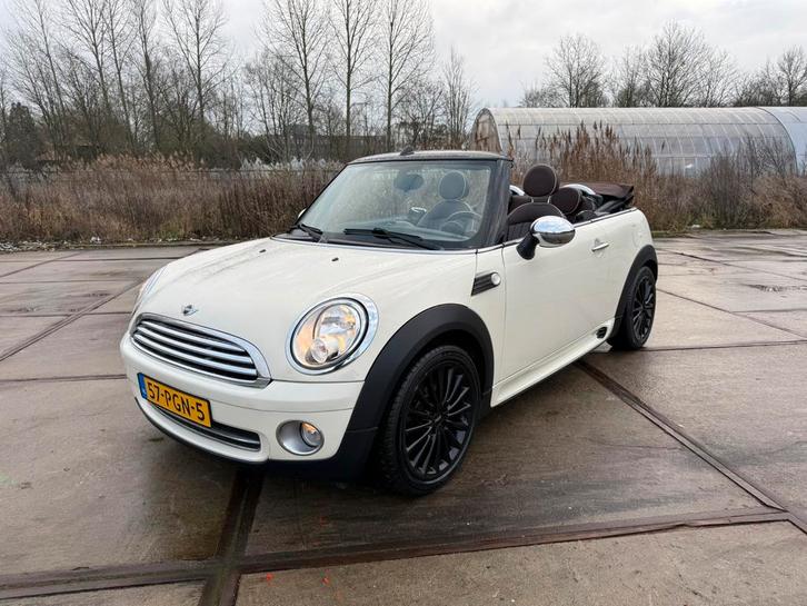Mini 1.6 Cooper Cabrio 2011 Wit Orgineel Nederlands, Auto's, Mini, Particulier, Cooper, ABS, Airbags, Airconditioning, Boordcomputer