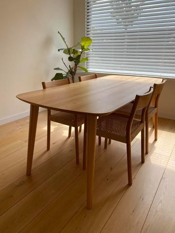 Complete houten eetkamerset in Deense retro stijl beschikbaar voor biedingen