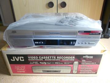 JVC HR-V610EX VHS recorder, z.g.a.n. in doos beschikbaar voor biedingen
