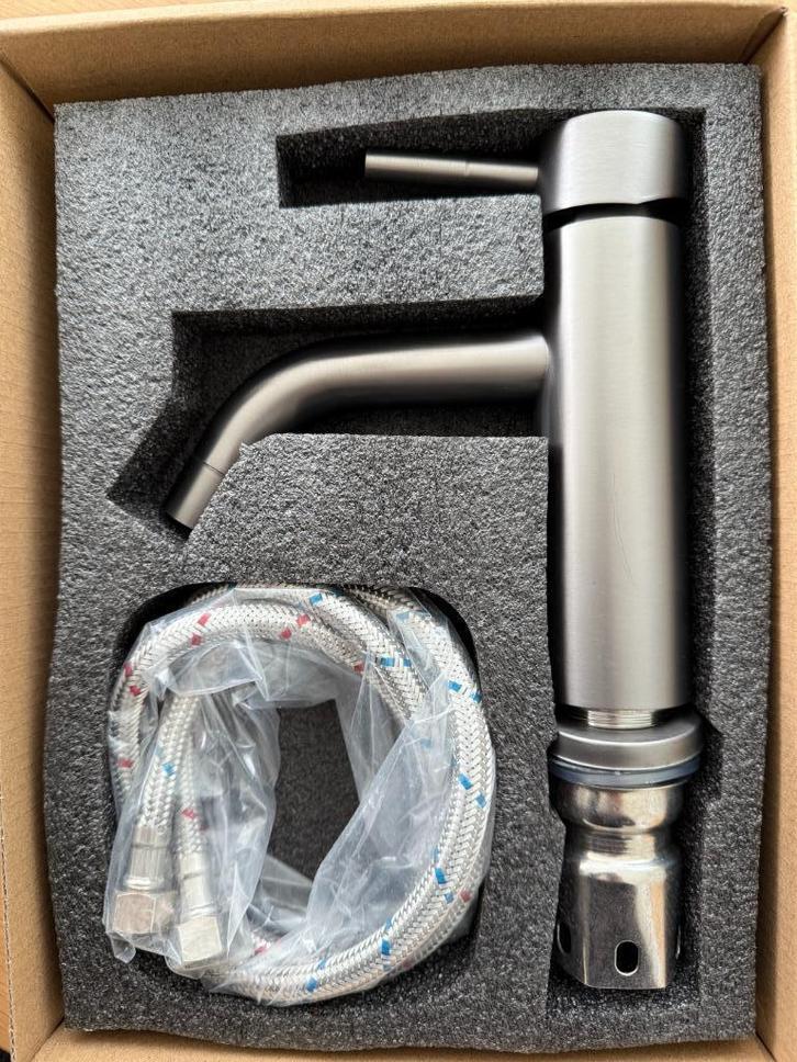 2x Wastafelmengkraan Gun Metal + G3/8 aansluitslangen, Doe-het-zelf en Verbouw, Sanitair, Nieuw, Kraan, Verzenden