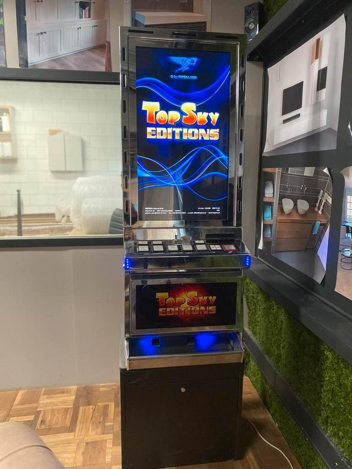 Gokkast Top Sky Editions, Verzamelen, Automaten | Gokkasten en Fruitautomaten, Zo goed als nieuw, Euro, Met sleutels, Ophalen