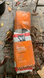 9 zakjes beton mortel c20/25, Doe-het-zelf en Verbouw, Ophalen, Zo goed als nieuw, Beton