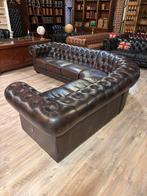 Chesterfield Hoekbank - Diep Donkerbruin leer - 6 Persoons, Huis en Inrichting, Ophalen, 100 tot 125 cm, Info@chesterfieldjunkie.nl