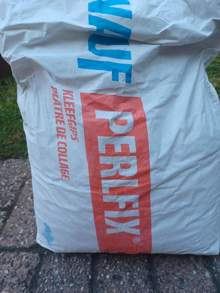Halve zak Knauf Perlfix kleefgips, Doe-het-zelf en Verbouw, Isolatie en Afdichting, Overige materialen, Minder dan 4 cm, Minder dan 5 m²