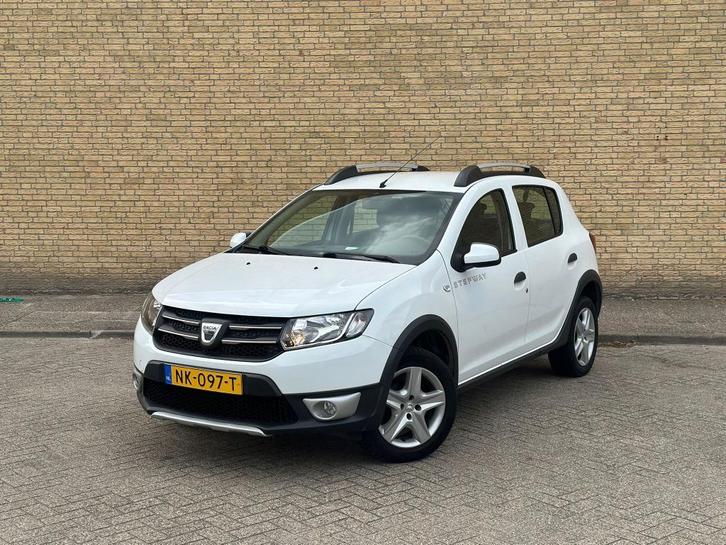 Dacia Sandero Stepway (2e EIG, NAVIGATIE, MULTIMEDIA), Auto's, Dacia, Bedrijf, Sandero, ABS, Airbags, Airconditioning, Alarm, Bluetooth