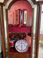 mooi goed speellint dansorgeltje  mooie kast150 liedjes midi, Muziek en Instrumenten, Draaiorgels, Ophalen, Zo goed als nieuw