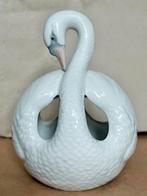 Mooie Lladro zwaan • handgemaakt wit porseleinen beeldje, Verzamelen, Beelden en Beeldjes, Ophalen of Verzenden, Zo goed als nieuw