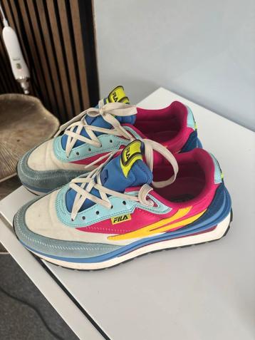 Fila Sneakers Maat 37 beschikbaar voor biedingen