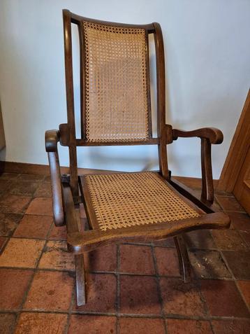 Antieke vouwstoel met nieuw riet, campaign furniture  beschikbaar voor biedingen