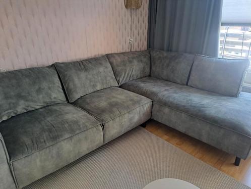 Complete inboedel bank tv  tv kast eethoek slaapkamer, Huis en Inrichting, Complete inboedels, Ophalen