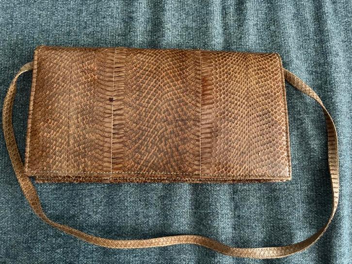 Vintage clutch van slangenleer - jaren 60, Sieraden, Tassen en Uiterlijk, Tassen | Damestassen, Zo goed als nieuw, Avondtasje