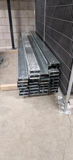 Te koop rest partij kabelgoot Legrand150 mm x 60mm, Ophalen, Kabel of Snoer