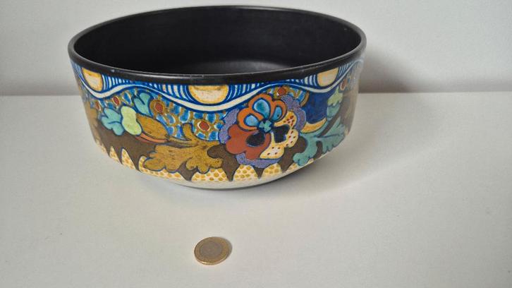 plateel (fruit)schaal - decor Corona, Antiek en Kunst, Antiek | Keramiek en Aardewerk, Ophalen of Verzenden