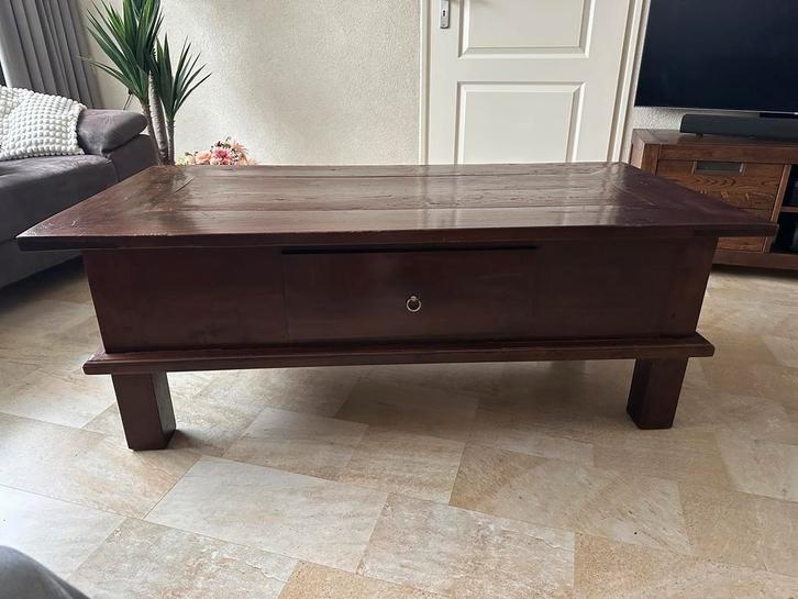 Koloniale salontafel, Huis en Inrichting, Tafels | Salontafels, Zo goed als nieuw, 50 tot 75 cm, 50 tot 100 cm, 100 tot 150 cm